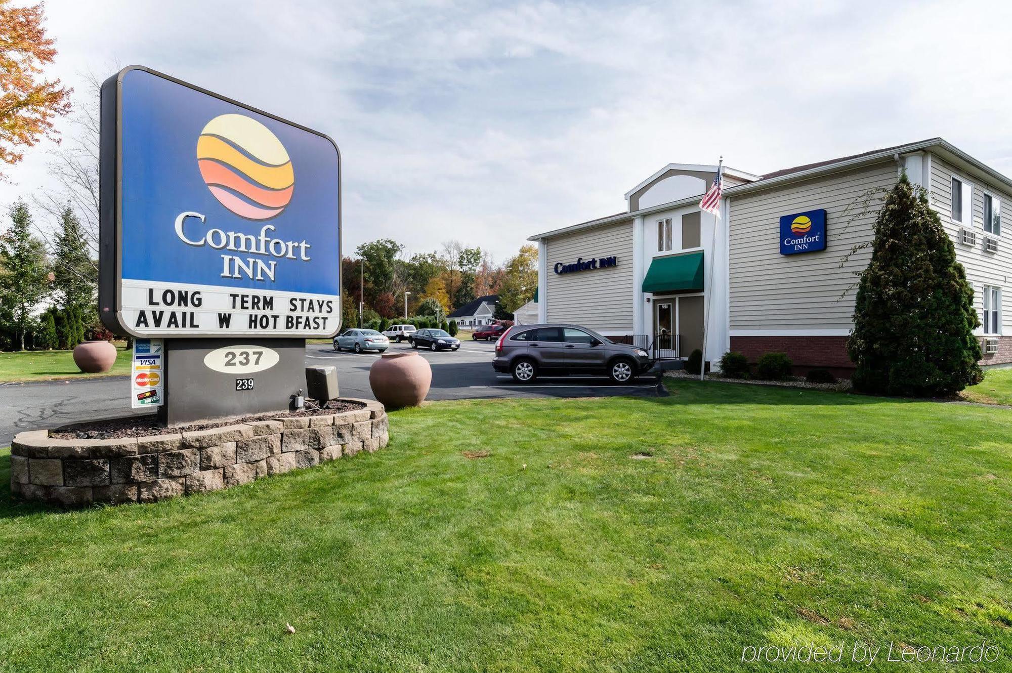 Towneplace Suites By Marriott Hadley Amherst Extérieur photo