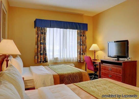 Towneplace Suites By Marriott Hadley Amherst Extérieur photo